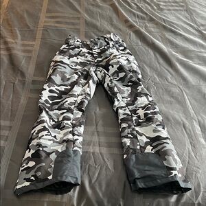 Arctix Gray Camouflage Snow Pants